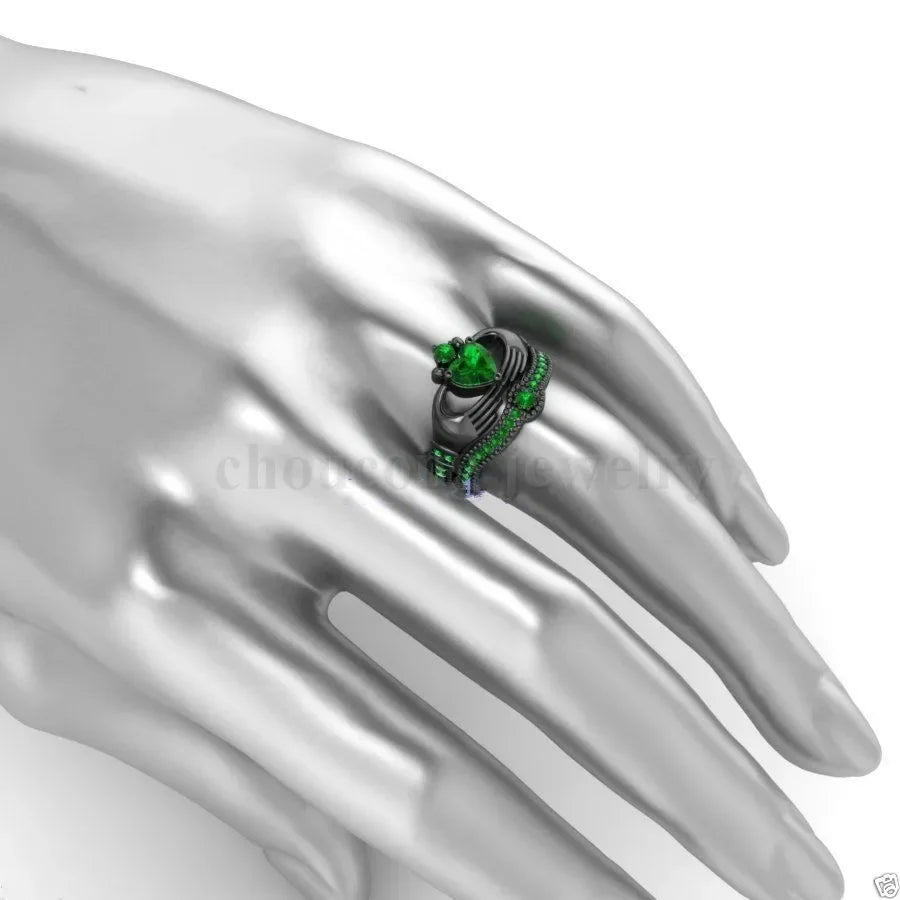Emerald Claddagh Ring